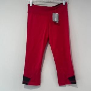 Under Armour Hot Pink Capri Leggings Small